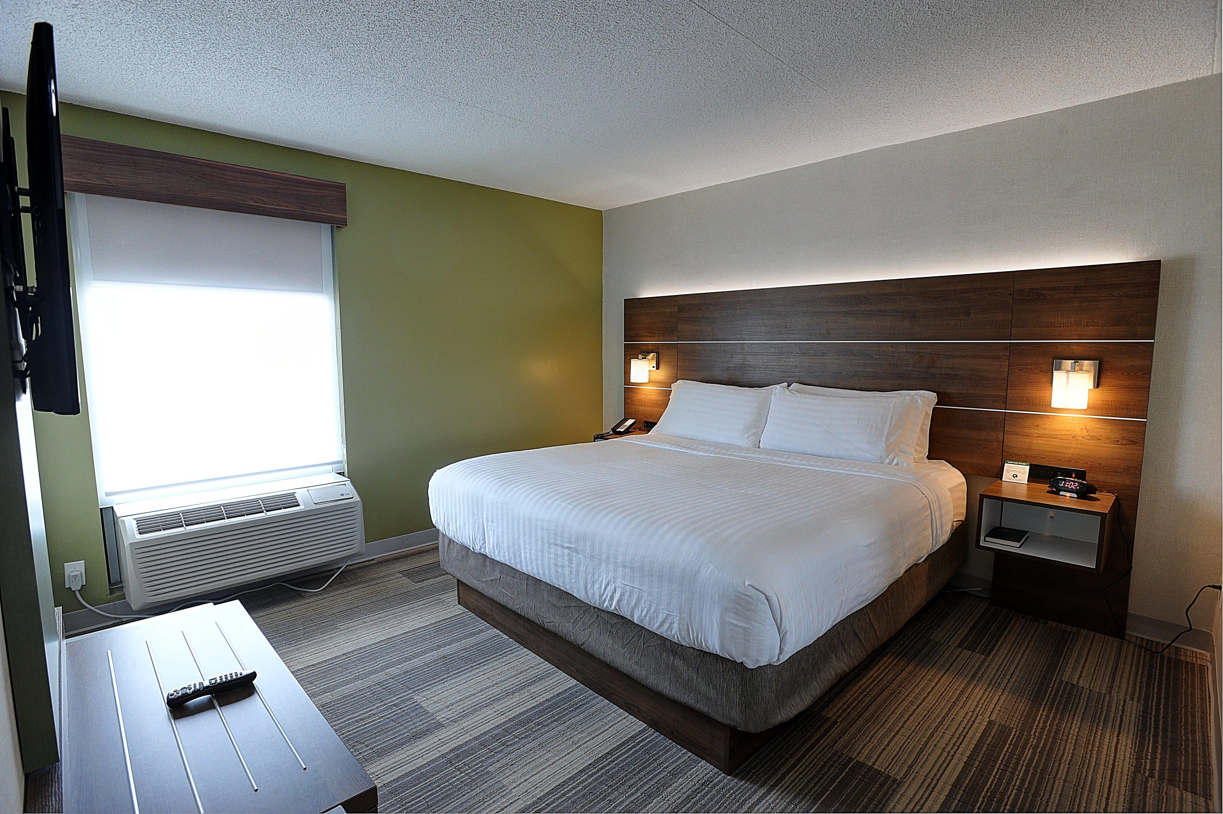 Holiday Inn Express & Suites Toronto Airport West By Ihg Mississauga Exterior foto
